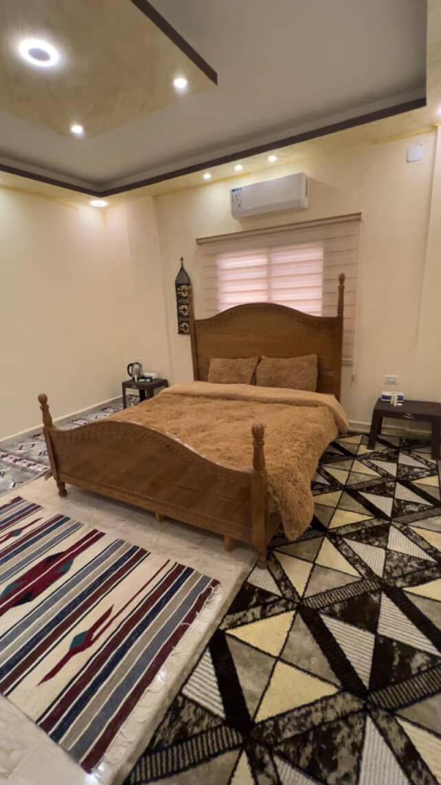 Indiana Jones Home Stay Petra エクステリア 写真